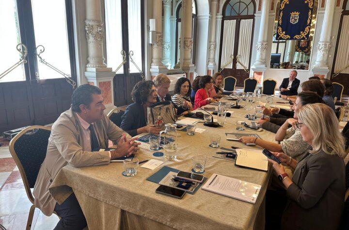 El Ayuntamiento de Valladolid presenta en Málaga nuevas medidas para proteger a usuarios vulnerables de la vía