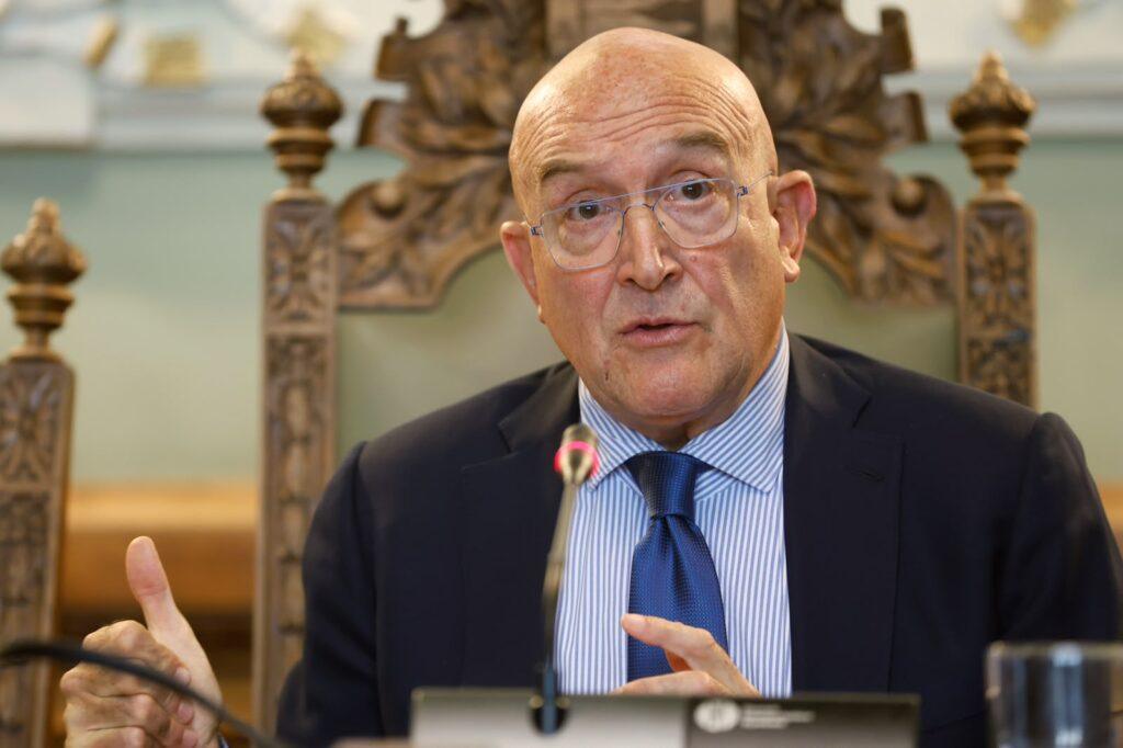 El Ayuntamiento impulsa trabajos para facilitar la llegada de Gotion y fomenta la colaboración entre administraciones