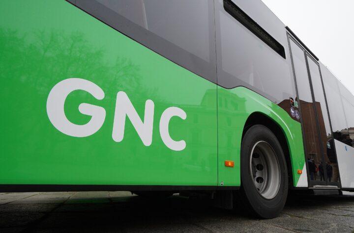 Michelin destaca la gestión sostenible de los neumáticos en la flota de AUVASA