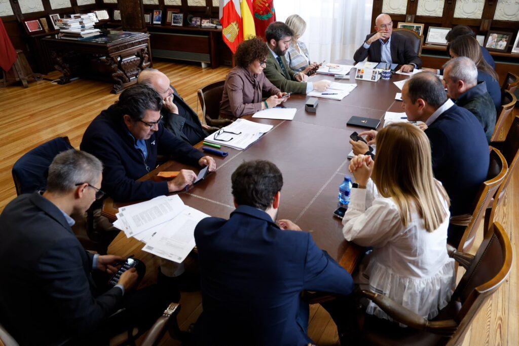 Acuerdos de la Junta de Gobierno del 27 de octubre de