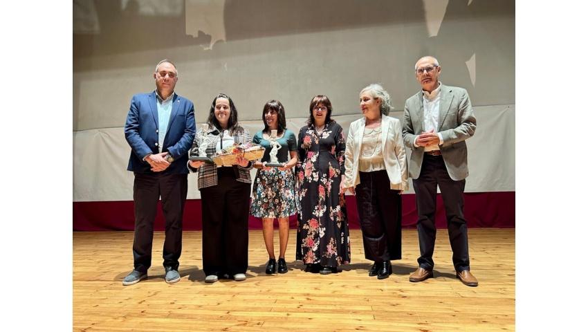 La Diputación de León premia a Aránzazu Santiago y Raquel Dávila por su apoyo al desarrollo rural