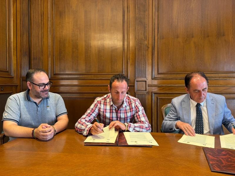 La Diputación apoya la gestión de Montes de Soria con una aportación de 30.000 euros en el convenio anual